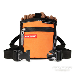 EZYDOG Zásobník na odmeny SnakPak ORANGE